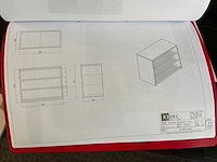 Redec tafel + presentatiemeubels - afbeelding 11 van  19