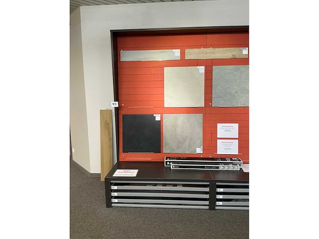 Redec wand presentatie meubel - afbeelding 8 van  13