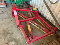 Redexim verti-comb vc1800 gedragen kunstgras borstelapparaat - afbeelding 2 van  2