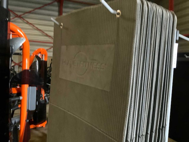 Reebok matten met rek 33 stuks krachtstation - afbeelding 2 van  5