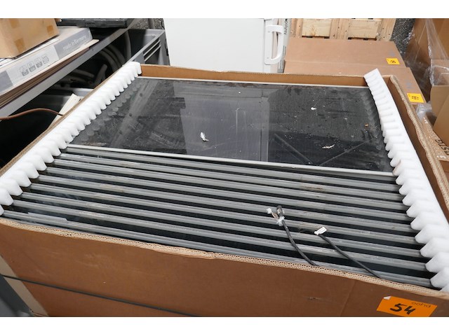 Reeks gebruikte zonnepanelen - afbeelding 2 van  2