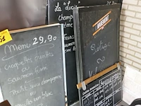 Reeks krijtborden en stoepborden