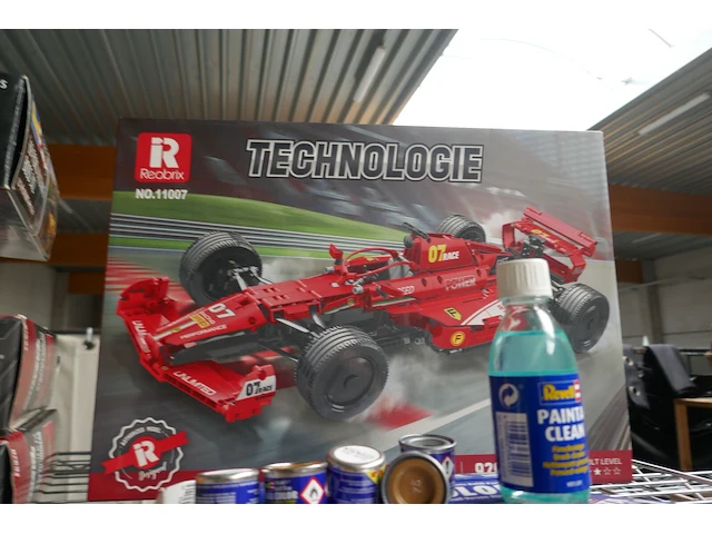 Reeks modelbouw auto's - afbeelding 2 van  4
