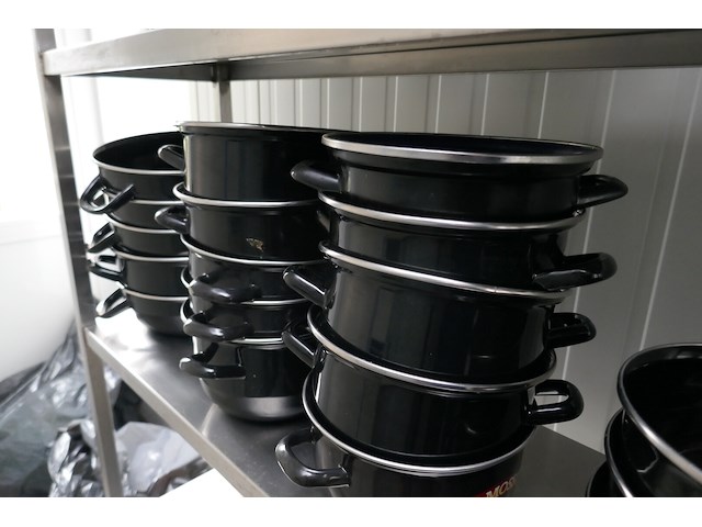 Reeks mosselpotten - afbeelding 4 van  4