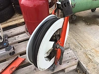 Reel - afbeelding 2 van  2