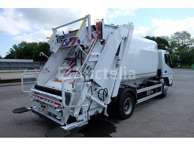 Ref: 1 - fuso canter vuilniswagen - afbeelding 30 van  31