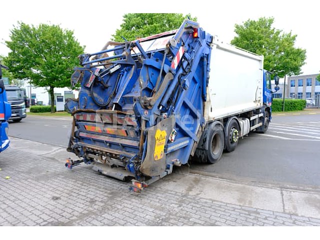 Ref: 7777 - daf cf 290 fag vuilniswagen (2015-270,905 km) - afbeelding 34 van  41