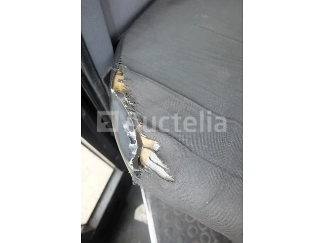 Ref: 9584 - renault access vuilniswagen (2015-121,601 km)(vin: seg1932bl6bf21127) - afbeelding 16 van  41