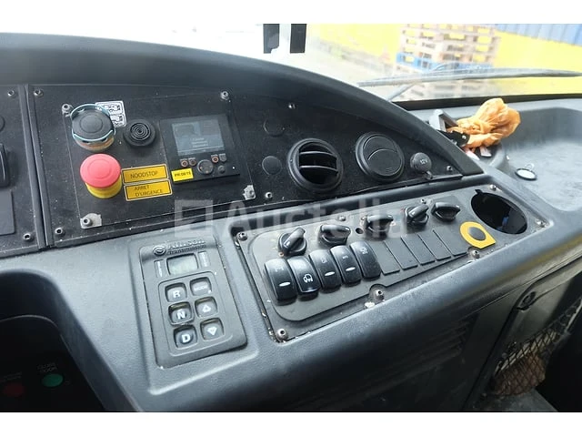 Ref: 9584 - renault access vuilniswagen (2015-121,601 km)(vin: seg1932bl6bf21127) - afbeelding 30 van  41