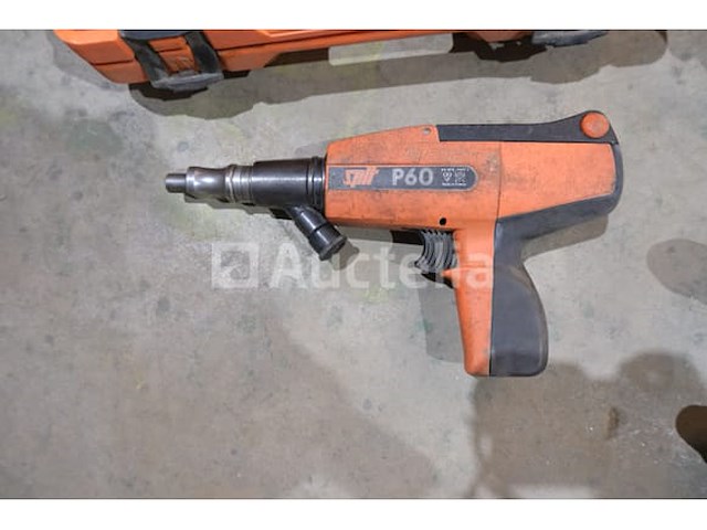 Ref: 980501018 - spit p110 bulleted nailer (met koffer) - (013984-033) - afbeelding 2 van  7