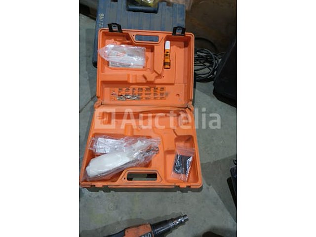 Ref: 980501018 - spit p110 bulleted nailer (met koffer) - (013984-033) - afbeelding 4 van  7