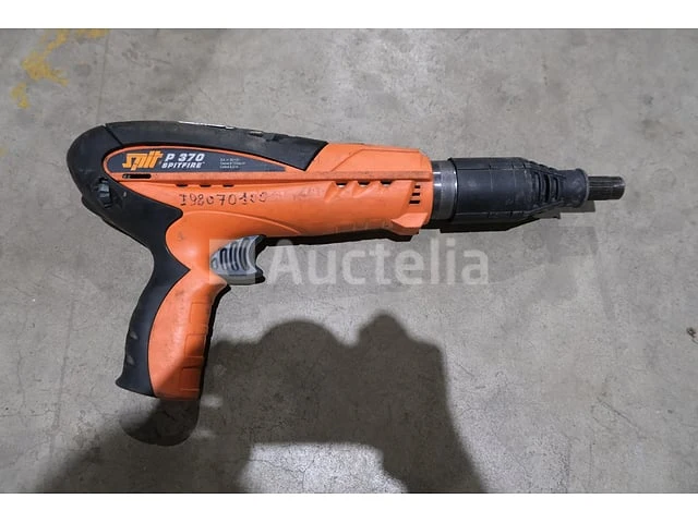 Ref: 9807002-15 - spit p370 spitfire kruitspijkermachine - afbeelding 7 van  7