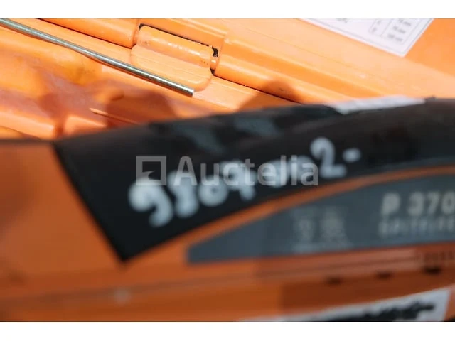 Ref: 9807002-25 - spit p370 spitfire kruitspijkermachine - afbeelding 3 van  7