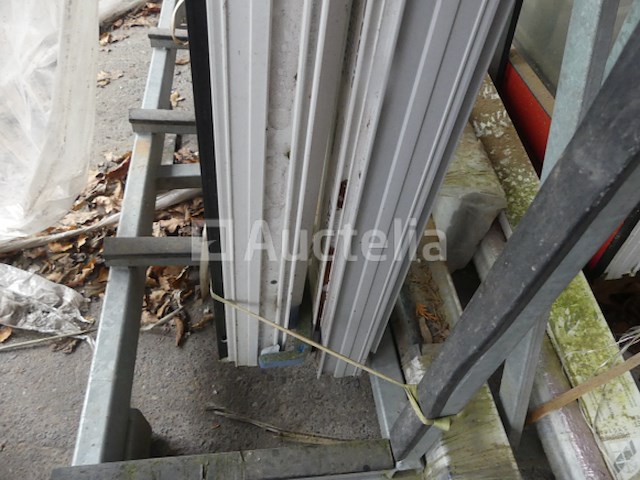 Ref: ezel 160 - 2 kozijnen 1 openslaand + 1 vast - afbeelding 1 van  5