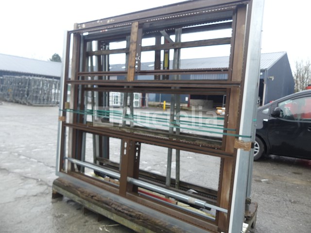 Ref: ezel 20 - 5 5 kanteldeuren voor garages (zonder panelen) - afbeelding 4 van  10