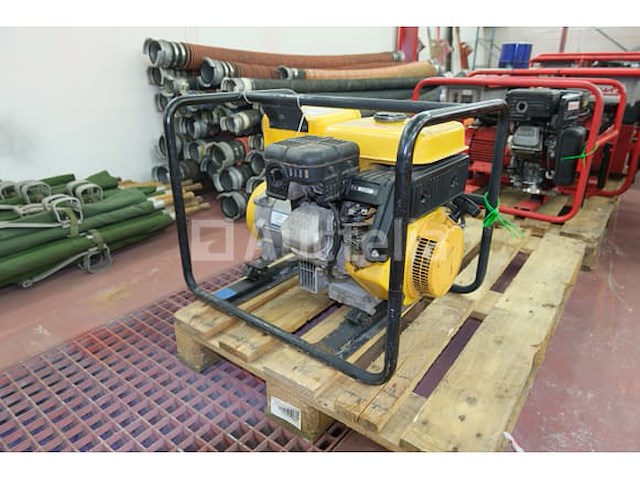 Ref: lot 1 - suzuki sv4000p draagbare generator - afbeelding 4 van  8