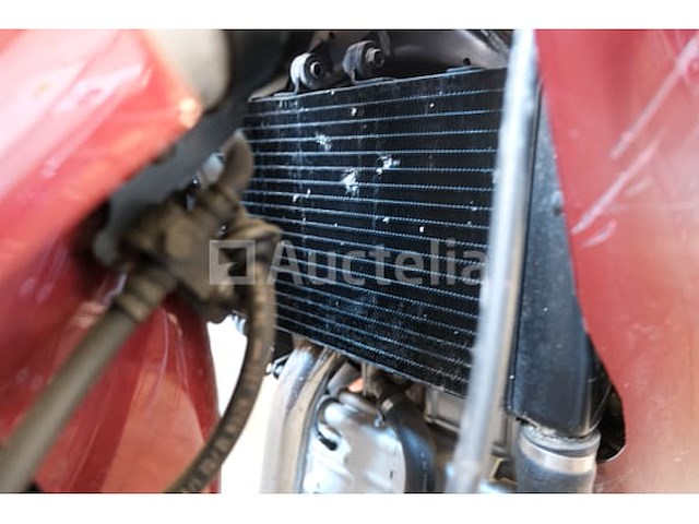 Ref: (lot 11) - motorfiets (inbeslagname op straat) honda deauville 650 - afbeelding 20 van  27
