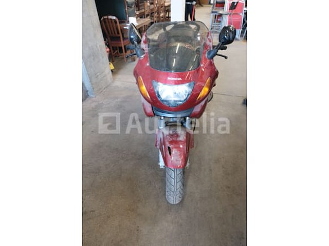 Ref: (lot 11) - motorfiets (inbeslagname op straat) honda deauville 650 - afbeelding 23 van  27