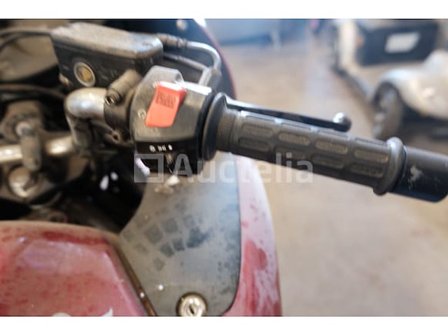Ref: (lot 11) - motorfiets (inbeslagname op straat) honda deauville 650 - afbeelding 24 van  27