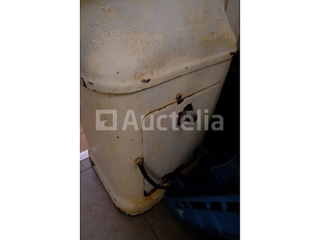 Ref: lot 111 - beher ronde scheidingswand - afbeelding 5 van  7