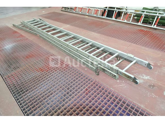Ref: lot 14 - drievoudige aluminium ladder 3x13 - afbeelding 4 van  7