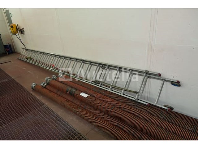 Ref: lot 15 - dubbele aluminium ladder 2x22 - afbeelding 6 van  7