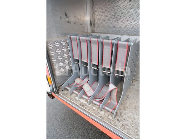 Ref: lot v2 - steyr 19 s 32 tankwagen (1996-37.800 km-vin:van1932yy03yy6517) - afbeelding 26 van  75