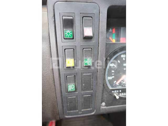 Ref: lot v2 - steyr 19 s 32 tankwagen (1996-37.800 km-vin:van1932yy03yy6517) - afbeelding 4 van  75