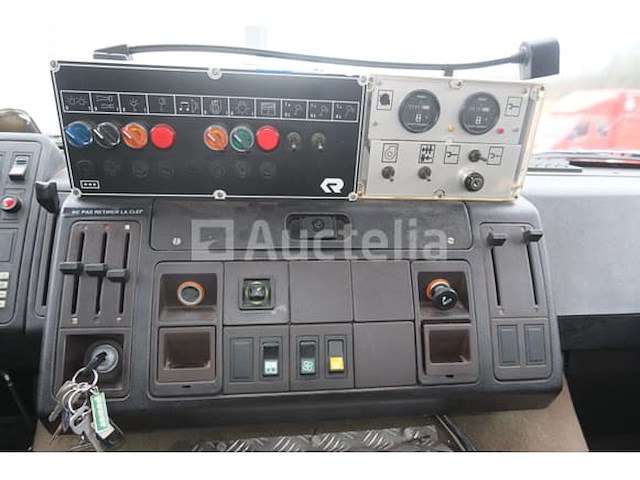 Ref: lot v2 - steyr 19 s 32 tankwagen (1996-37.800 km-vin:van1932yy03yy6517) - afbeelding 51 van  75