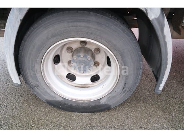 Ref: lot v4 - platte vrachtwagen met tanker mitsubishi canter fuso fe85 (2007-75,247 km-vin:tybfe85pc6dt05456) - afbeelding 35 van  62