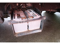 Ref: lot v4 - platte vrachtwagen met tanker mitsubishi canter fuso fe85 (2007-75,247 km-vin:tybfe85pc6dt05456) - afbeelding 38 van  62