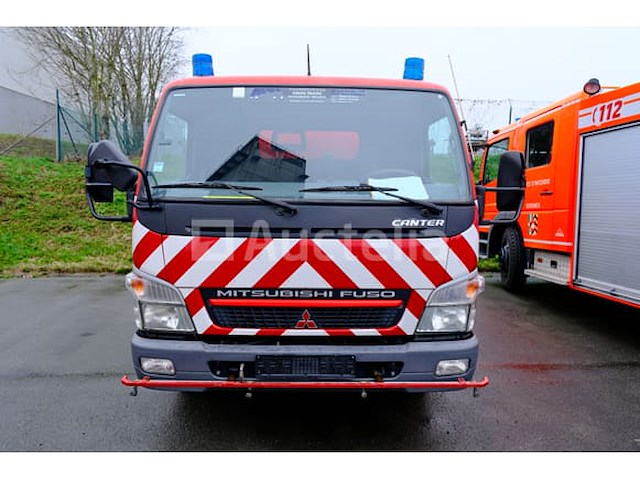 Ref: lot v4 - platte vrachtwagen met tanker mitsubishi canter fuso fe85 (2007-75,247 km-vin:tybfe85pc6dt05456) - afbeelding 39 van  62