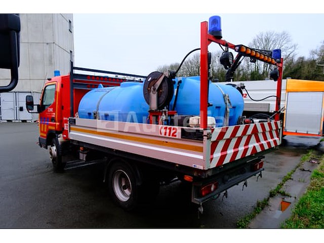 Ref: lot v4 - platte vrachtwagen met tanker mitsubishi canter fuso fe85 (2007-75,247 km-vin:tybfe85pc6dt05456) - afbeelding 49 van  62