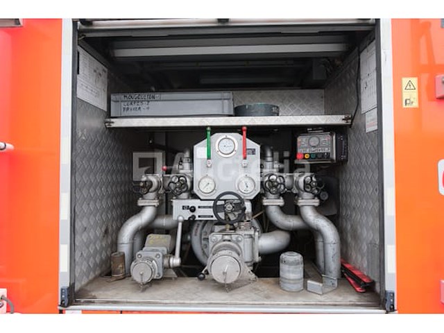 Ref: lot v5 - mercedes-benz atego 1325f pomp truck (2002-32,456 km - vin:wdb9760631k701036) - afbeelding 11 van  82