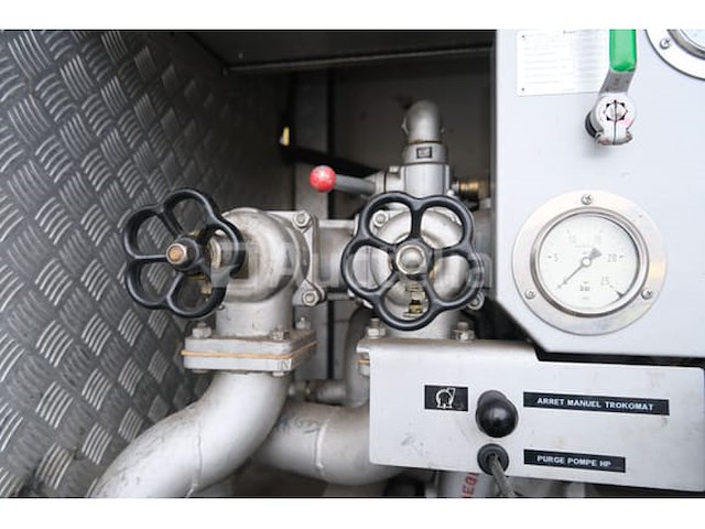 Ref: lot v5 - mercedes-benz atego 1325f pomp truck (2002-32,456 km - vin:wdb9760631k701036) - afbeelding 14 van  82