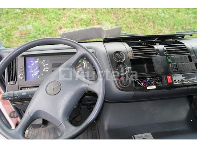 Ref: lot v5 - mercedes-benz atego 1325f pomp truck (2002-32,456 km - vin:wdb9760631k701036) - afbeelding 3 van  82