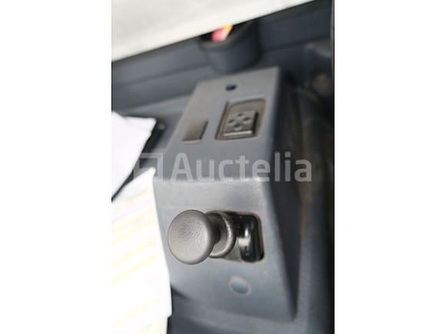 Ref: lot v5 - mercedes-benz atego 1325f pomp truck (2002-32,456 km - vin:wdb9760631k701036) - afbeelding 45 van  82