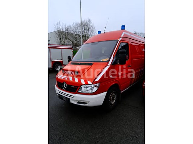 Ref: lot v8 - utility bus (voor onderdelen) mercedes-benz sprinter 316 cdi (2006-359.060 km-vin:wdb9036621r939210) - afbeelding 21 van  63
