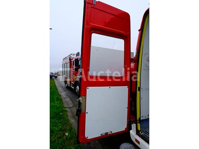 Ref: lot v8 - utility bus (voor onderdelen) mercedes-benz sprinter 316 cdi (2006-359.060 km-vin:wdb9036621r939210) - afbeelding 25 van  63