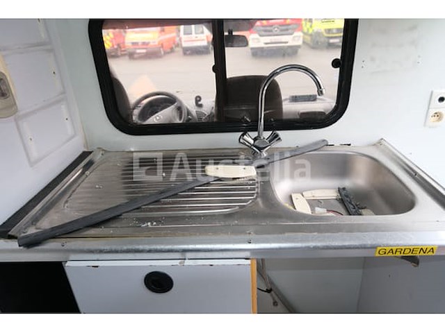 Ref: lot v8 - utility bus (voor onderdelen) mercedes-benz sprinter 316 cdi (2006-359.060 km-vin:wdb9036621r939210) - afbeelding 26 van  63