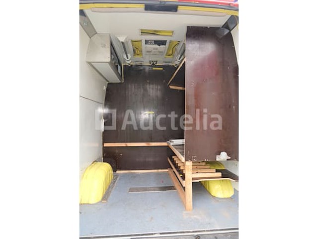 Ref: lot v8 - utility bus (voor onderdelen) mercedes-benz sprinter 316 cdi (2006-359.060 km-vin:wdb9036621r939210) - afbeelding 6 van  63