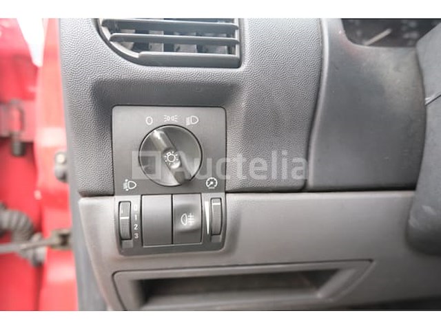 Ref: lot v9 - auto (voor onderdelen) opel combo 1.7 dti (2004-164.456 km-vin:w0l0xcf0643023218) - afbeelding 17 van  53