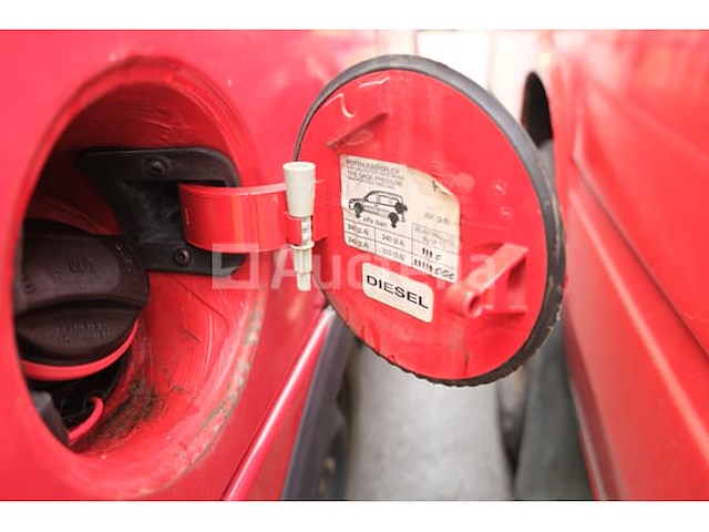 Ref: lot v9 - auto (voor onderdelen) opel combo 1.7 dti (2004-164.456 km-vin:w0l0xcf0643023218) - afbeelding 39 van  53