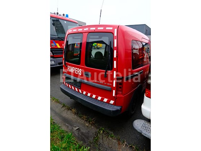 Ref: lot v9 - auto (voor onderdelen) opel combo 1.7 dti (2004-164.456 km-vin:w0l0xcf0643023218) - afbeelding 8 van  53