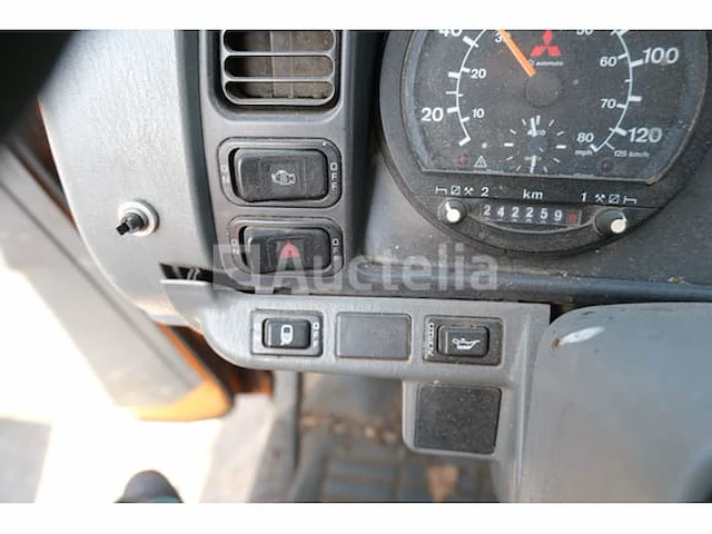 Ref: reh647 - mitsubishi canter fe649 dubbelcabine platte bestelwagen (1999-242,259 km) (vin: tybfe649f6dp00381) - afbeelding 4 van  52