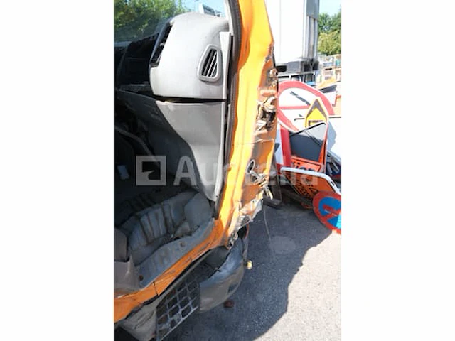 Ref: reh647 - mitsubishi canter fe649 dubbelcabine platte bestelwagen (1999-242,259 km) (vin: tybfe649f6dp00381) - afbeelding 17 van  52
