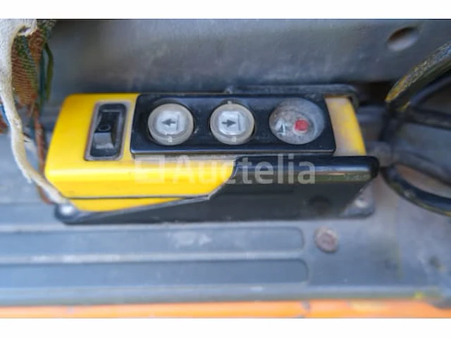 Ref: tmi173 - laadwagen met kraan mitsubishi canter fe659/2 (2005-132,065 km) (wijn: tybfe659f6ds31555) - afbeelding 10 van  57