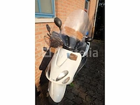 Ref: v1 - 125 cc scooter (voor onderdelen) mbk skyliner - afbeelding 11 van  14