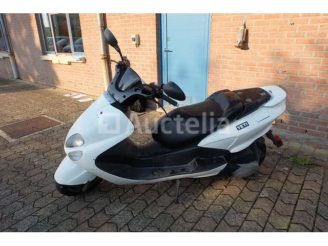 Ref: v3 - scooter 125 cm³ (voor onderdelen) mbk skyliner (vin: vtlse067000005716) - afbeelding 11 van  18