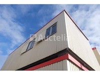 Ref:0232 - geïsoleerde container op de bouwplaats + inhoud